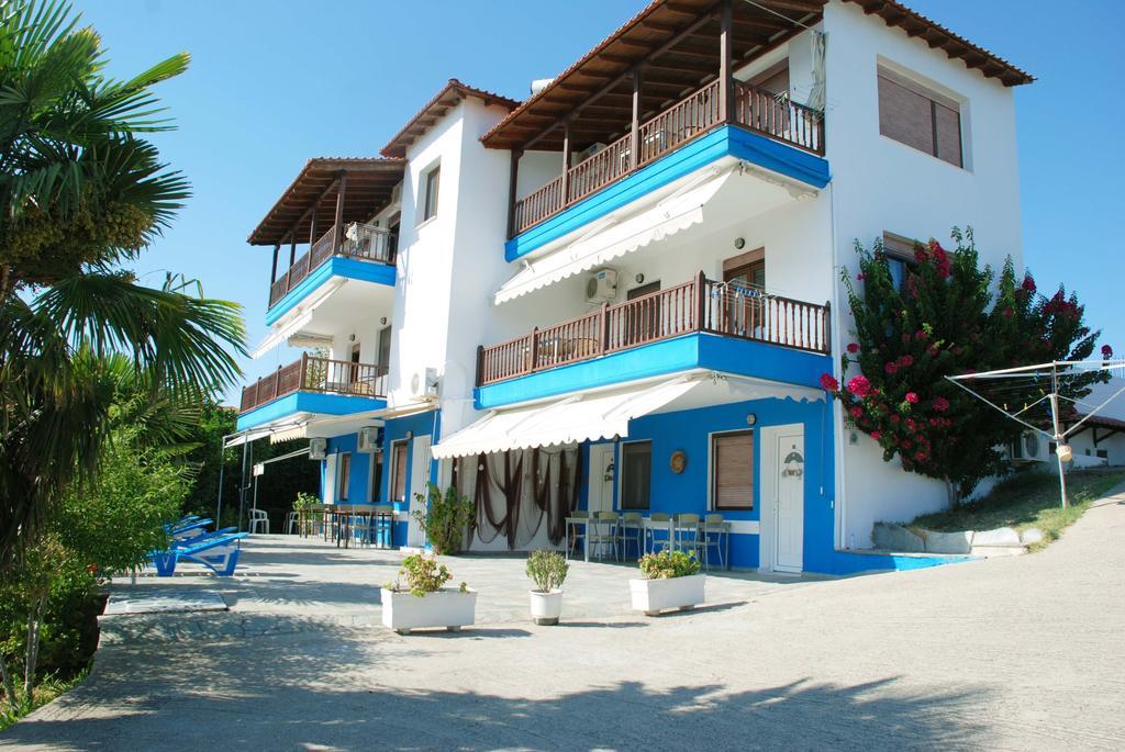 Demi Studios Amolianí Luaran gambar